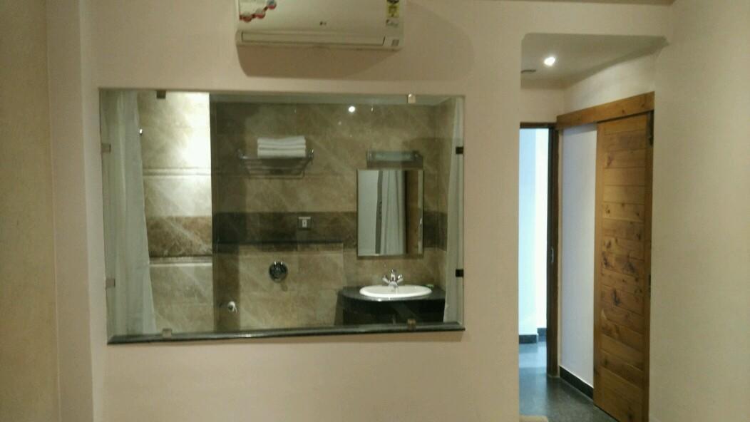 The Urmi Hotel Haridwār Eksteriør billede